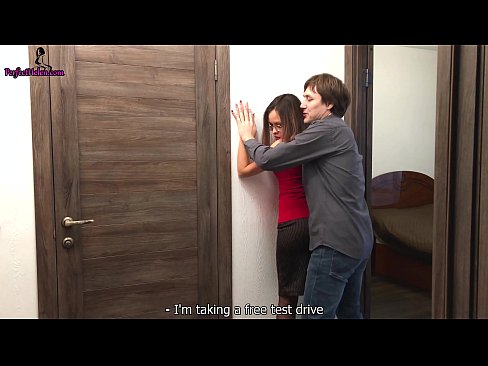 ❤️ Szexi ingatlanügynöknő érzékien kiveri a punciját és baszik, miközben eladja a lakását - Krempai ❌ Baszás videó at hu.pornoxlxx.ru ❌️❤